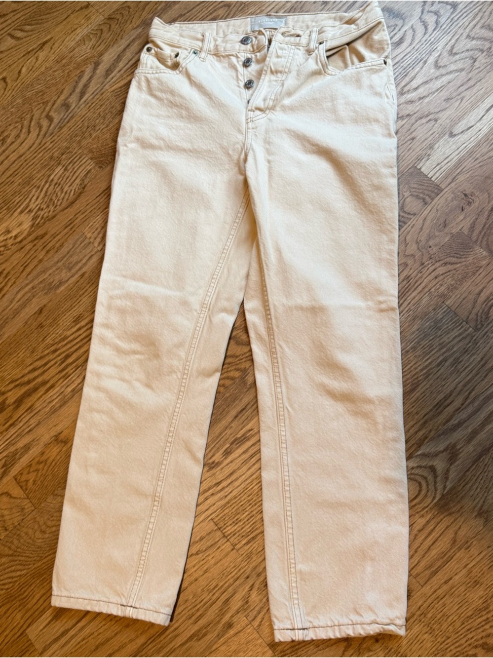 Everlane “90s cheeky Jean” size 26.